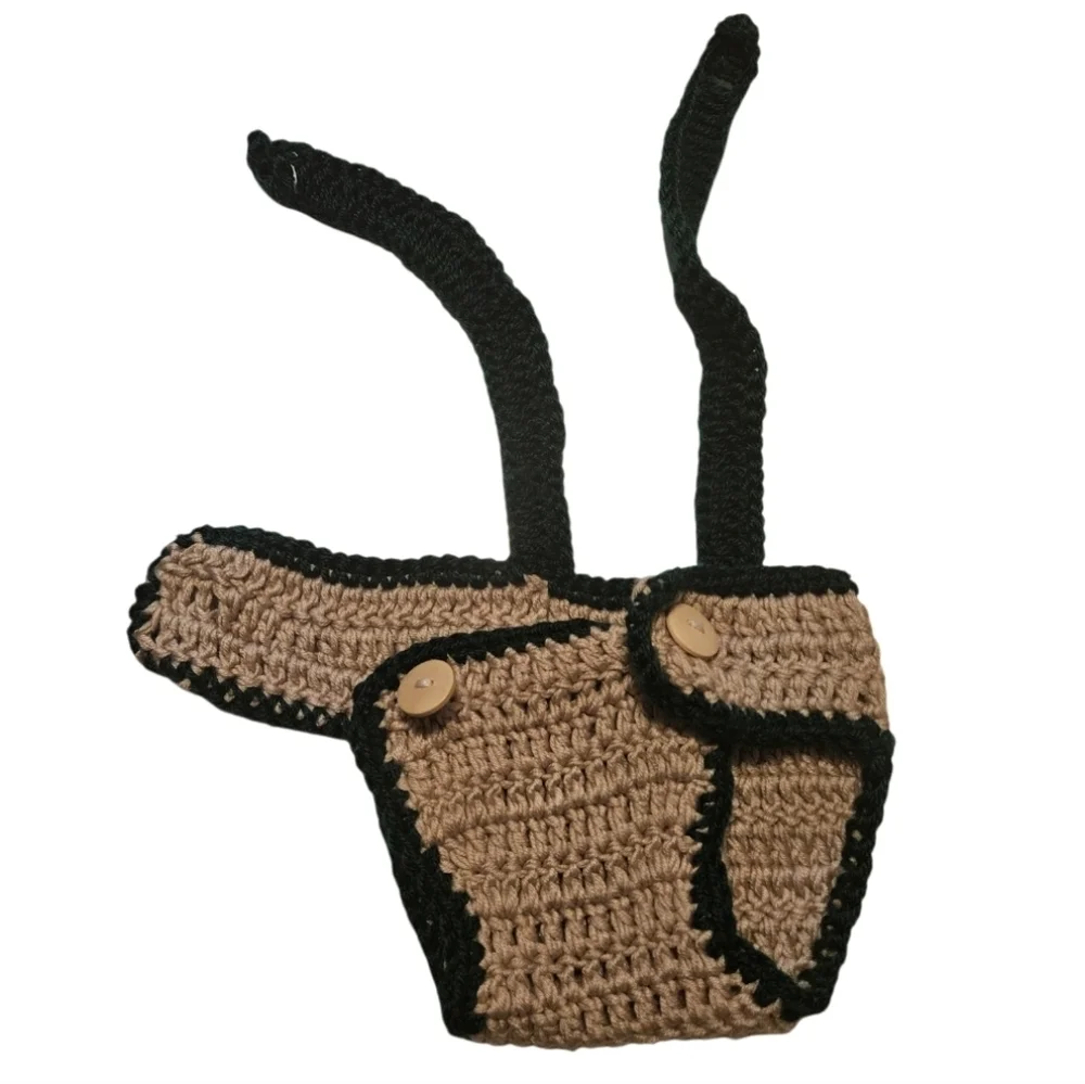 Hand Crafted Newborn 3-pc Set Crochet Photography props Hat diaper cover-up boot